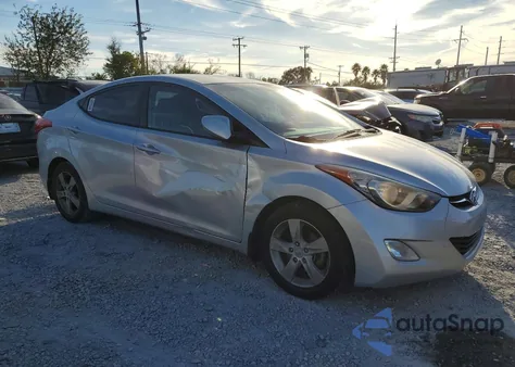 2013 Hyundai Elantra Gls from USA, damaged, VIN KMHDH4AE5DU587642